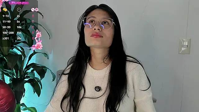 NayeCloud online show from April 16, 5:08 am