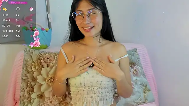 NayeCloud online show from March 27, 4:21 am