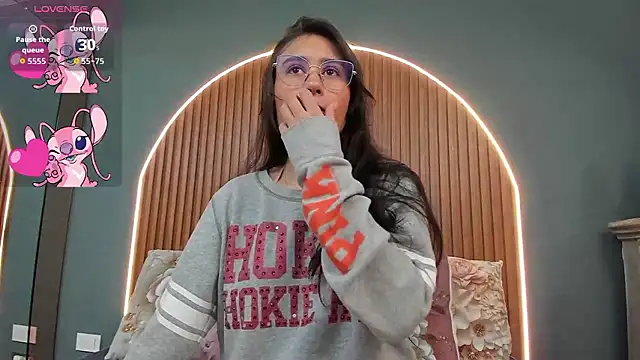 NayeCloud online show from September 9, 3:27 am