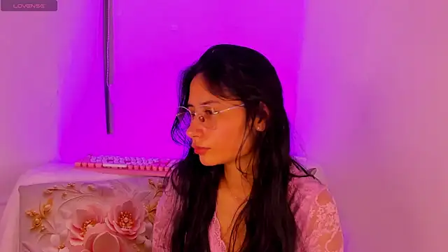 NayeCloud online show from February 27, 7:52 am