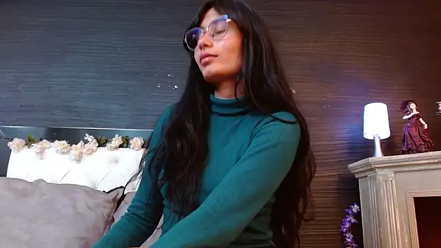 NayeCloud online show from March 15, 10:03 am