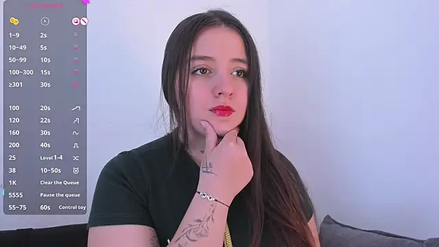 Sabrina Lennox online show from June 4, 6:23 pm