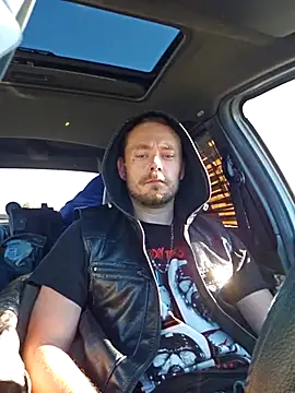 dadyyD95 online show from December 4, 2:42 pm