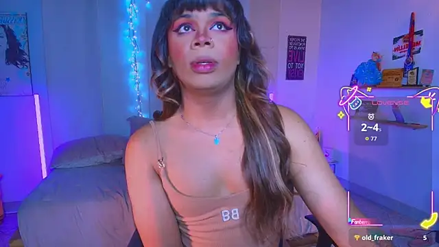 Snapshot of CuteRomi chatting on September 24, 8:21 am CuteRomi online show from September 24, 8:21 am