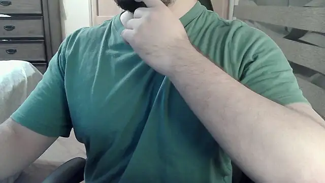 Himbo fox online show from June 16, 8:14 am