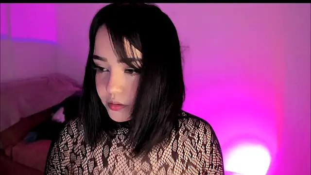 Snapshot of ValeryySoto_ chatting on March 14, 1:22 am ValeryySoto online show from March 14, 1:22 am