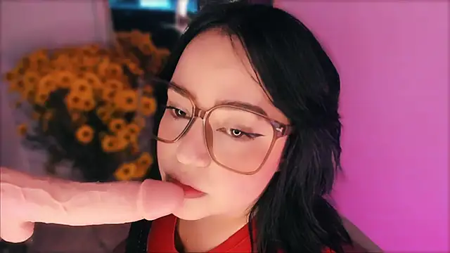 Snapshot of ValeryySoto_ chatting on September 12, 3:06 am ValeryySoto online show from September 12, 3:06 am