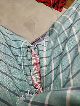 hairipussy2 online show from March 2, 1:31 pm