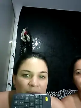 love and Lust online show from January 31, 6:46 am