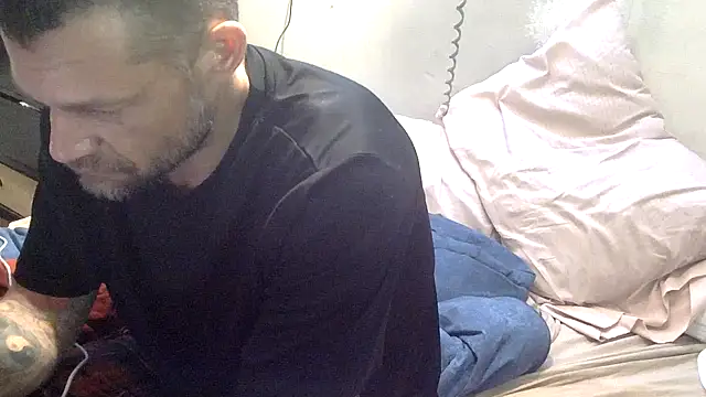 Snapshot of TheOneYouLove69 chatting on March 2, 1:06 am TheOneYouLove69 online show from March 2, 1:06 am