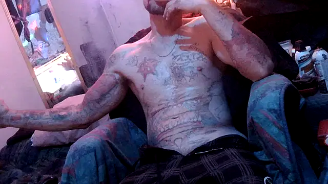 TheOneYouLove69 online show from March 29, 9:05 pm