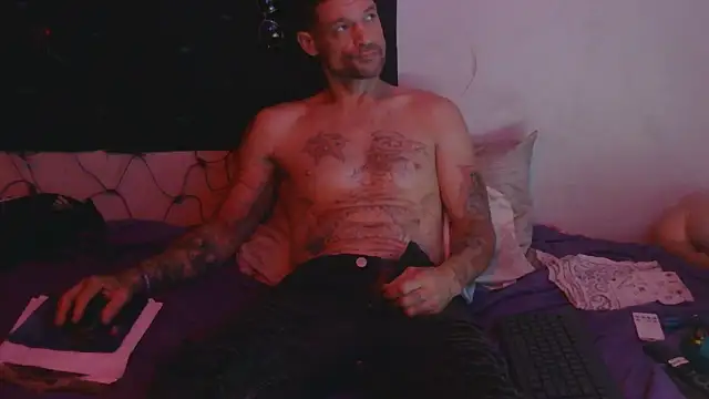 TheOneYouLove69 online show from October 21, 11:53 am