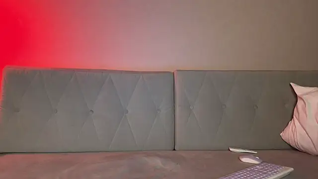 weshycouple online show from March 4, 7:21 pm