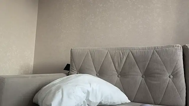 weshycouple online show from June 6, 3:01 am