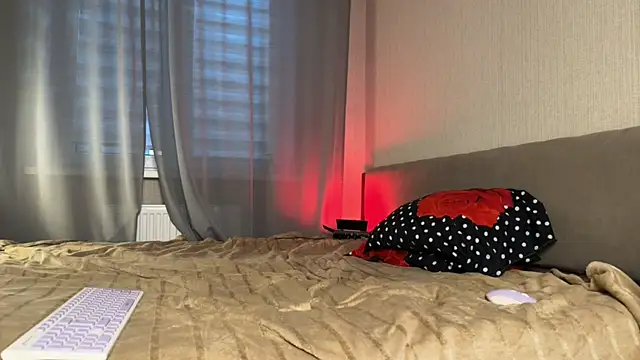 weshycouple online show from October 15, 7:22 pm