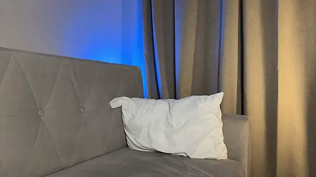 weshycouple online show from March 26, 7:23 pm