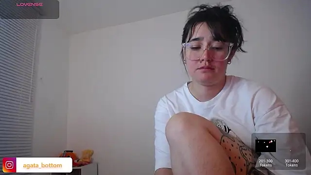 NewAgatha Bolton online show from February 12, 11:26 pm