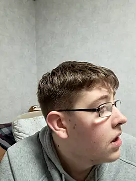 Snapshot of thejerkin chatting on February 15, 10:52 pm thejerkin online show from February 15, 10:52 pm