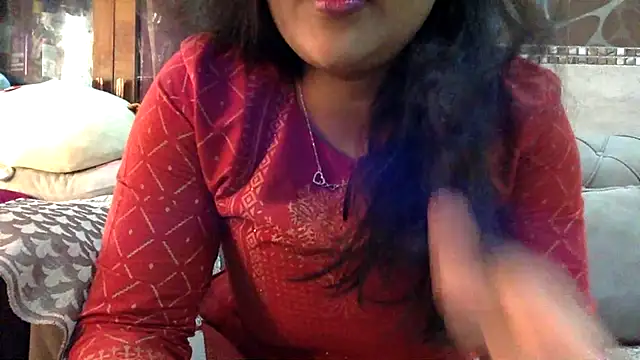 HaaniKaur online show from March 23, 7:52 am