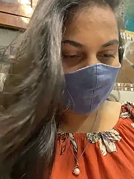 Snapshot of HaaniKaur chatting on January 11, 4:46 pm HaaniKaur online show from January 11, 4:46 pm