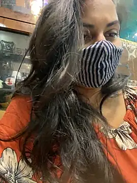 Snapshot of HaaniKaur chatting on January 7, 5:20 pm HaaniKaur online show from January 7, 5:20 pm