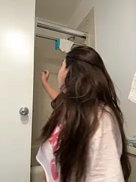 Snapshot of xLadyScarlettx chatting on December 1, 3:13 pm xLadyScarlettx online show from December 1, 3:13 pm