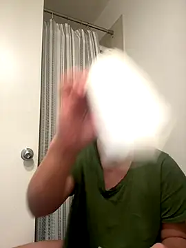 Snapshot of xLadyScarlettx chatting on December 14, 2:55 pm xLadyScarlettx online show from December 14, 2:55 pm