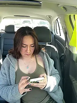 xLadyScarlettx online show from April 7, 8:43 pm