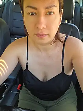 xLadyScarlettx online show from April 27, 4:49 pm