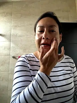 Snapshot of xLadyScarlettx chatting on October 27, 4:08 pm xLadyScarlettx online show from October 27, 4:08 pm