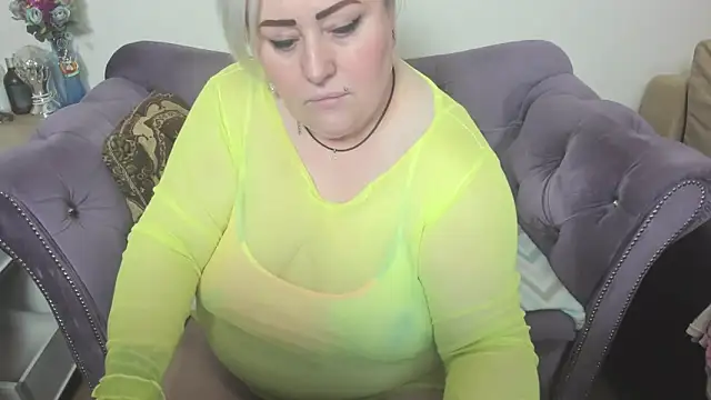 fashiona online show from February 15, 1:06 am