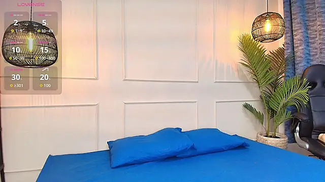 luandy online show from November 15, 8:02 pm