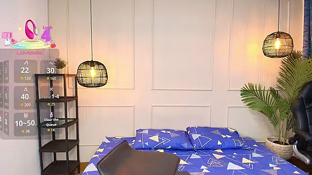 luandy online show from November 1, 8:03 pm