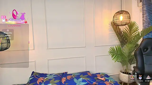 luandy online show from October 12, 8:10 pm