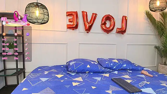 luandy online show from September 28, 7:21 pm