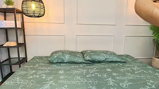 luandy online show from October 4, 7:37 pm