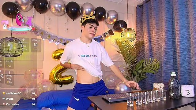 Snapshot of luandy chatting on December 16, 9:52 pm luandy online show from December 16, 9:52 pm