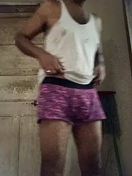 Snapshot of gaysexfun_123 chatting on November 14, 3:21 am gaysexfun 123 online show from November 14, 3:21 am