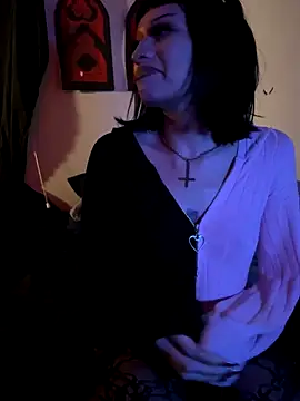 Snapshot of Gothbabbi chatting on September 22, 5:02 am Gothbabbi online show from September 22, 5:02 am