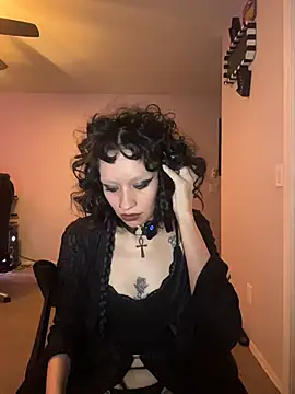 Gothbabbi online show from March 12, 11:20 pm