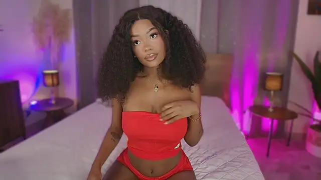 Isaa Coleman  online show from December 18, 10:02 pm