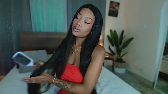 Isaa Coleman  online show from February 9, 8:40 pm