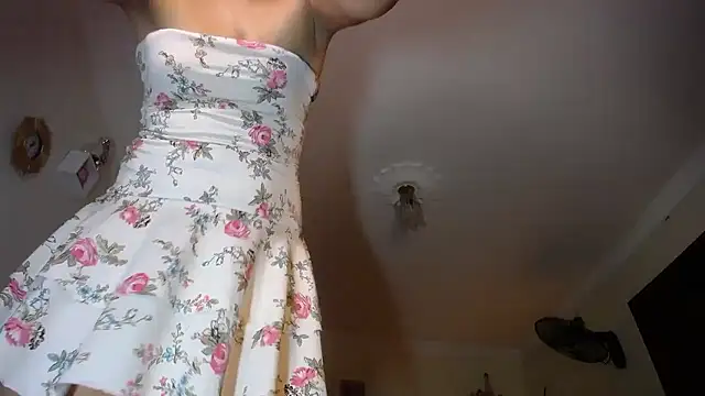 danielle rose 1 online show from January 11, 5:53 pm