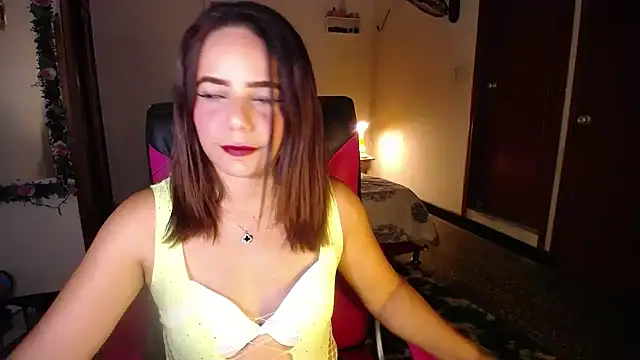 danielle rose 1 online show from September 19, 6:12 pm
