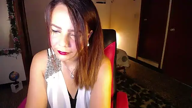 danielle rose 1 online show from November 10, 5:29 pm