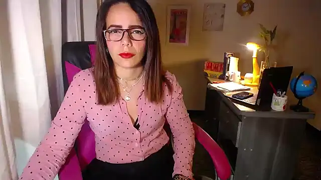 danielle rose 1 online show from March 25, 2:05 pm