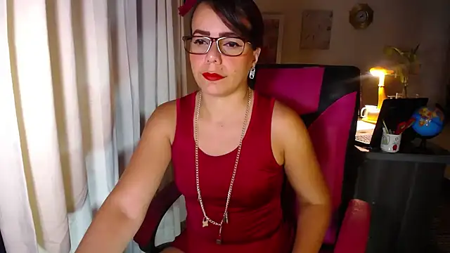 danielle rose 1 online show from April 19, 4:19 pm