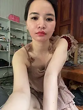 LiLi-Kirix99 online show from May 30, 7:58 am