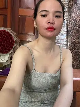 Snapshot of LiLi-Kirix99 chatting on June 28, 8:20 am LiLi-Kirix99 online show from June 28, 8:20 am