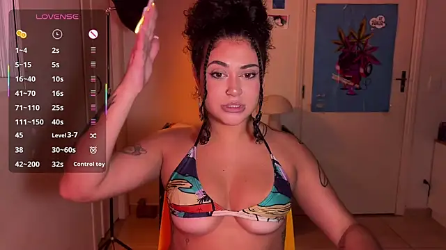ann4montez  online show from April 27, 4:10 am